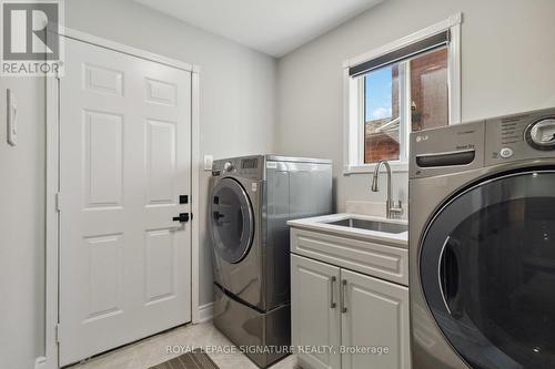 5609 Sidmouth Street, Mississauga, ON - Indoor Photo Showing Laundry Room