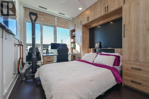 2601 - 181 Bedford Road, Toronto, ON - Indoor Photo Showing Bedroom