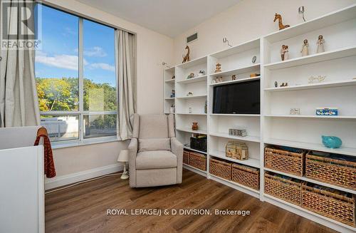 407 - 1101 Leslie Street, Toronto, ON - Indoor