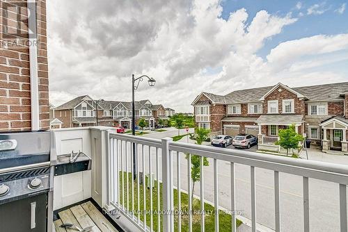 691 Laking Terrace, Milton, ON - Outdoor With Balcony