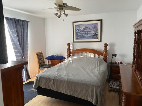 Chambre Ã  coucher principale - 35 31E Avenue, Saint-Paul-De-L'Île-Aux-Noix, QC - Indoor Photo Showing Bedroom