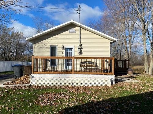 Escalier - 35 31E Avenue, Saint-Paul-De-L'Île-Aux-Noix, QC - Outdoor With Deck Patio Veranda