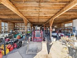 Garage - 