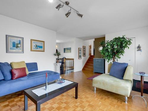 Salon - 2180 Av. T.-D.-Bouchard, Saint-Hyacinthe, QC - Indoor Photo Showing Living Room