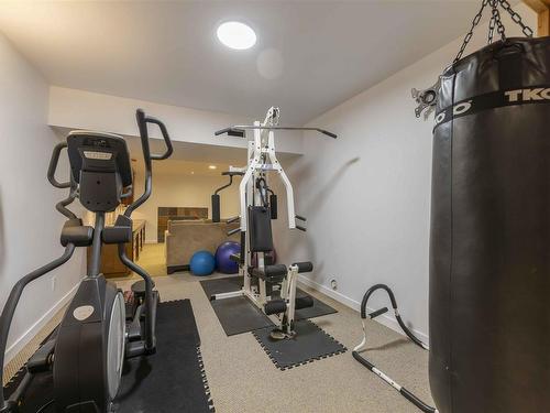 188 Crystal Place, Thunder Bay, ON - Indoor Photo Showing Gym Room