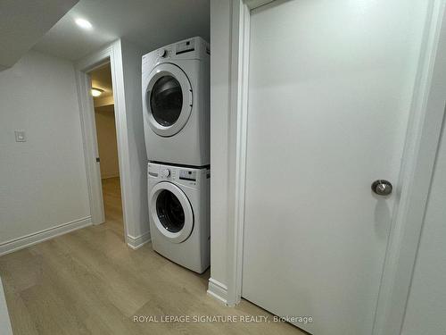 Bsmt-475 Fairlawn St, Oshawa, ON - Indoor Photo Showing Laundry Room