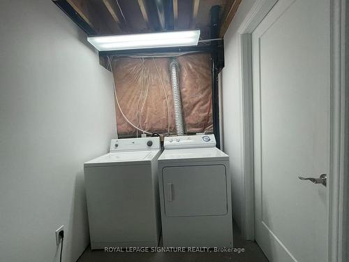 Lower-81 Serene Way, Markham, ON - Indoor Photo Showing Laundry Room