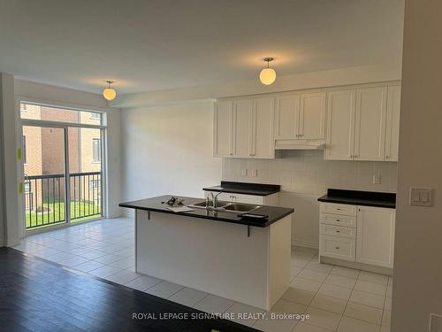 72 Singhampton Rd, Vaughan, ON - Indoor Photo Showing Kitchen With Double Sink