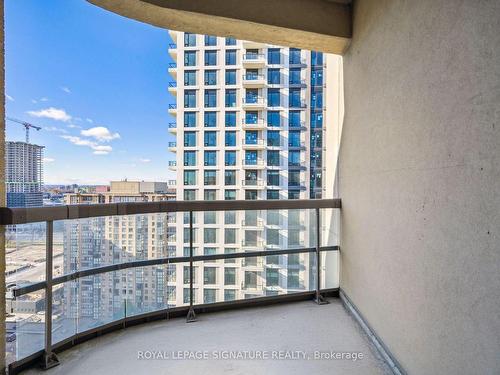 2907-156 Enfield Pl, Mississauga, ON - Outdoor With Balcony With Exterior