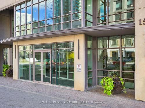 2907-156 Enfield Pl, Mississauga, ON - Outdoor With Balcony