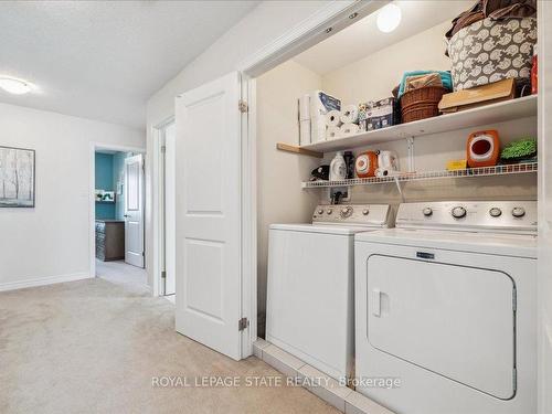 127 Kinsman Dr, Hamilton, ON - Indoor Photo Showing Laundry Room