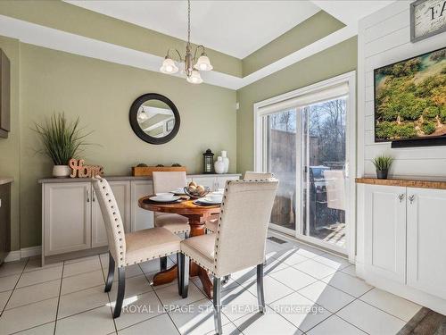 127 Kinsman Dr, Hamilton, ON - Indoor Photo Showing Dining Room