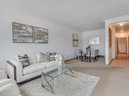 32 Graylee Ave, Toronto, ON - Indoor Photo Showing Living Room