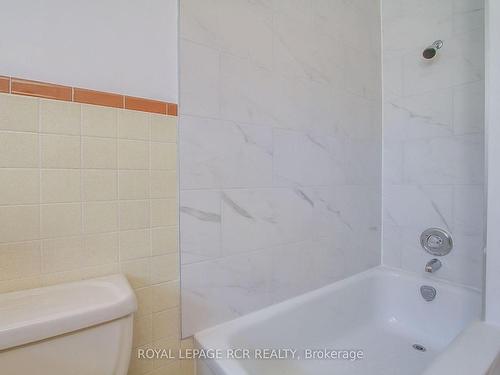 32 Graylee Ave, Toronto, ON - Indoor Photo Showing Bathroom