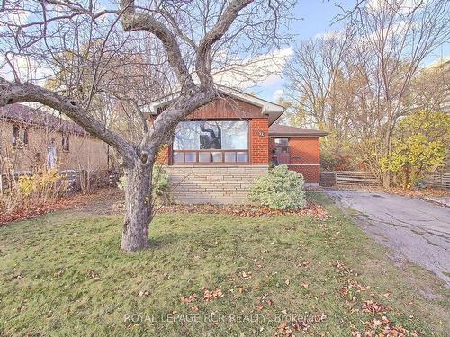 32 Graylee Ave, Toronto, ON - Outdoor