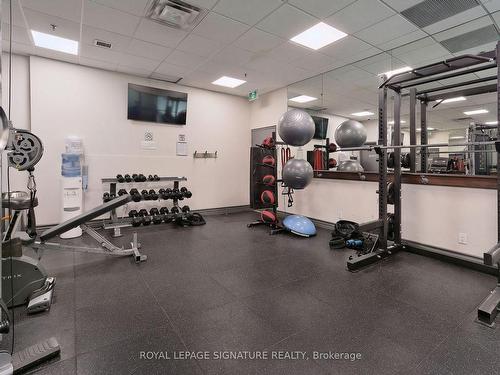 1105-335 Rathburn Rd W, Mississauga, ON - Indoor Photo Showing Gym Room