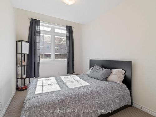 9-30 Town Line, Orangeville, ON - Indoor Photo Showing Bedroom