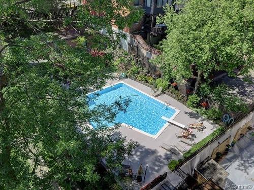 Pool - 605-1545 Av. Du Docteur-Penfield, Montréal (Ville-Marie), QC - Outdoor With In Ground Pool