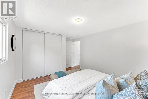 832 Donegal Avenue, Oshawa, ON - Indoor Photo Showing Bedroom