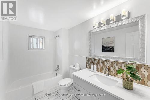 832 Donegal Avenue, Oshawa, ON - Indoor Photo Showing Bathroom