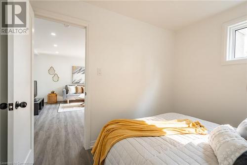 85 Walter Avenue N, Hamilton, ON - Indoor Photo Showing Bedroom