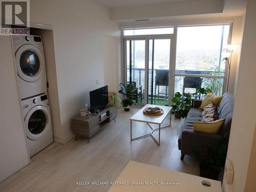 1807 - 30 Ordnance Avenue, Toronto, ON - Indoor Photo Showing Laundry Room