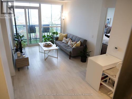 1807 - 30 Ordnance Avenue, Toronto, ON - Indoor Photo Showing Living Room