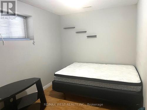 Bsmt - 34 Clune Place, Whitby, ON - Indoor Photo Showing Bedroom