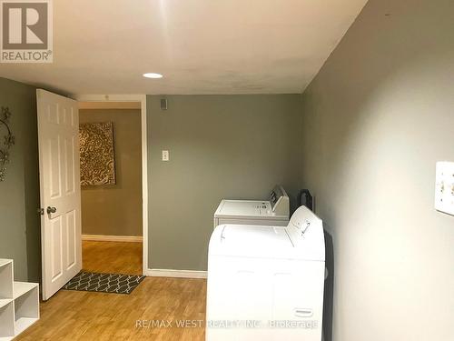 Bsmt - 34 Clune Place, Whitby, ON - Indoor Photo Showing Laundry Room