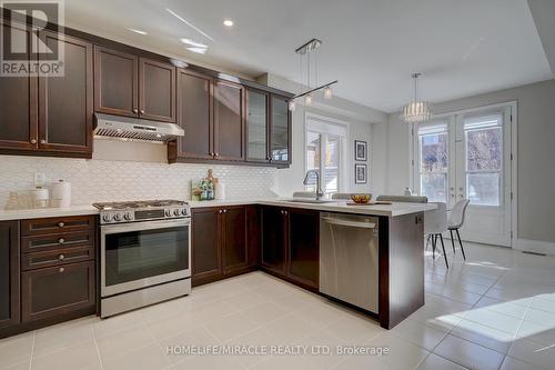 11 Garyscholl Road, Vaughan, ON - Indoor Photo Showing Kitchen