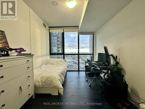 3102 - 2916 Highway 7, Vaughan, ON - Indoor Photo Showing Bedroom