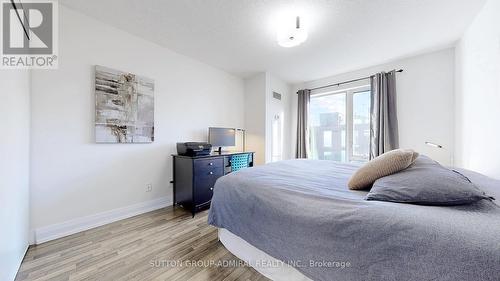 E807 - 555 Wilson Avenue E, Toronto, ON - Indoor Photo Showing Bedroom