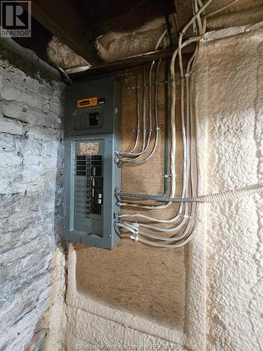 130 Murray Street, Chatham, ON - Indoor Photo Showing Basement