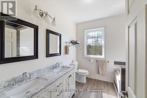 4 - 8450 Concession Road, Adjala-Tosorontio, ON - Indoor Photo Showing Bathroom