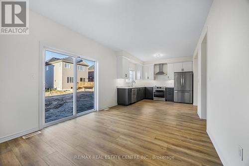 238 Mckenzie Drive, Clearview, ON - Indoor Photo Showing Other Room