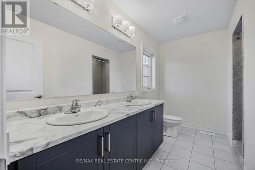 238 Mckenzie Drive, Clearview, ON - Indoor Photo Showing Bathroom