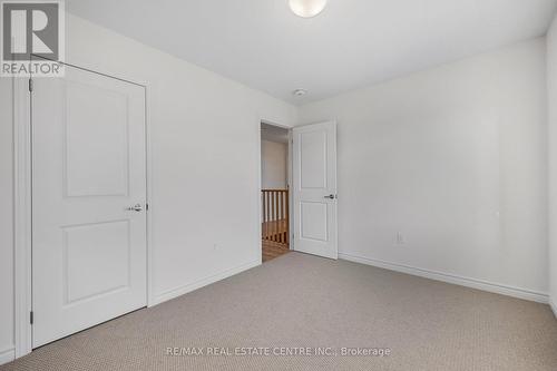 238 Mckenzie Drive, Clearview, ON - Indoor Photo Showing Other Room