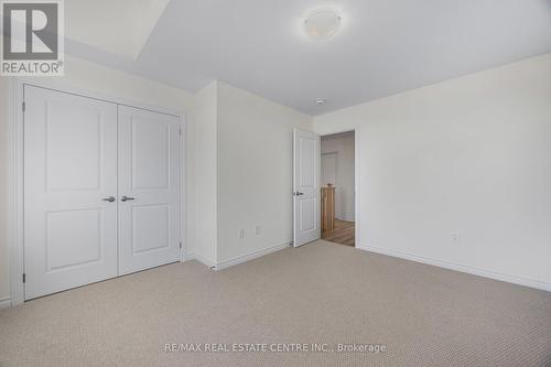 238 Mckenzie Drive, Clearview, ON - Indoor Photo Showing Other Room