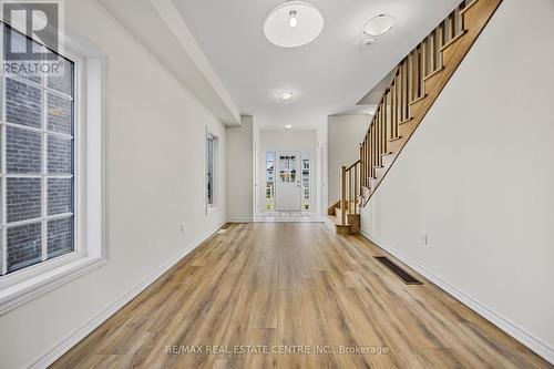 238 Mckenzie Drive, Clearview, ON - Indoor Photo Showing Other Room