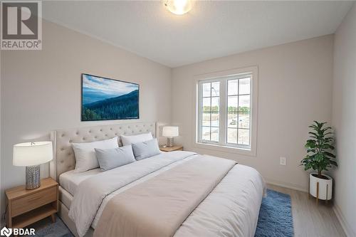 11 Amsterdam Drive, Barrie, ON - Indoor Photo Showing Bedroom