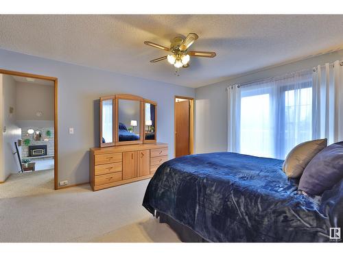 5152 32 St, Rural Wetaskiwin County, AB - Indoor Photo Showing Bedroom