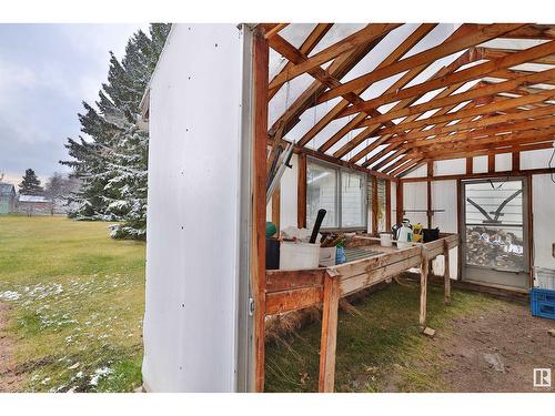 5152 32 St, Rural Wetaskiwin County, AB - Indoor Photo Showing Other Room