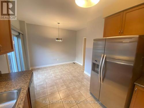 60 Spring Arbour Road, Vaughan, ON - Indoor Photo Showing Kitchen