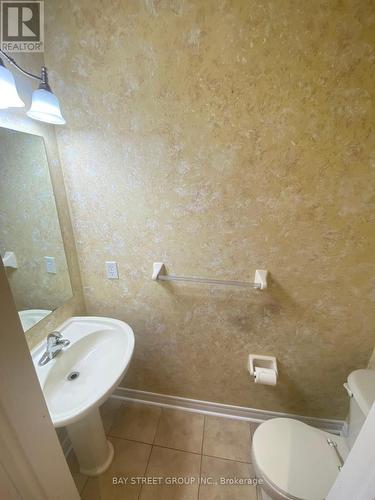 60 Spring Arbour Road, Vaughan, ON - Indoor Photo Showing Bathroom