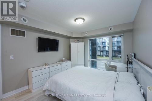 98 - 100 Dufay Road S, Brampton, ON - Indoor Photo Showing Bedroom