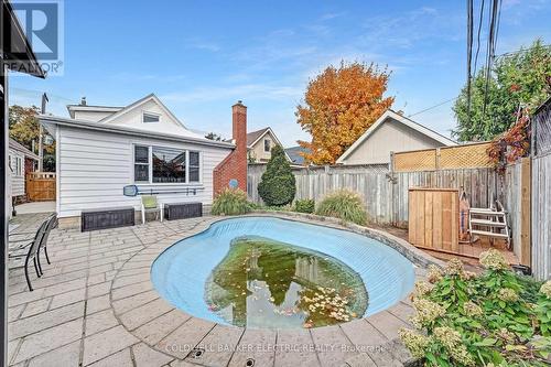 215 Wexford Avenue S, Hamilton (Delta), ON - Outdoor With In Ground Pool