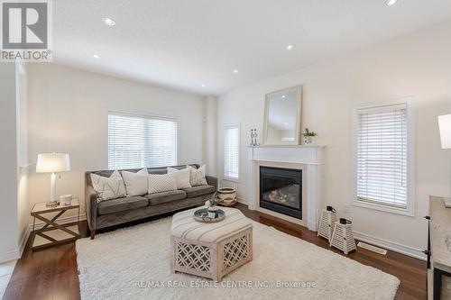 5358 Mallory Road, Mississauga, ON - Indoor Photo Showing Living Room With Fireplace