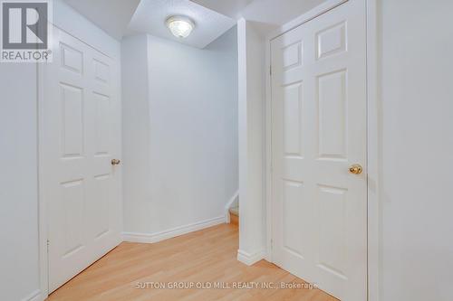 2903 Nipiwin Drive, Mississauga, ON - Indoor Photo Showing Other Room