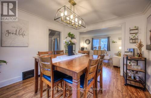 21 Waterside Avenue, Cambridge, ON - Indoor Photo Showing Dining Room