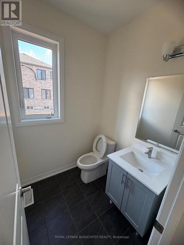 25 Spiers Road, Erin, ON - Indoor Photo Showing Bathroom